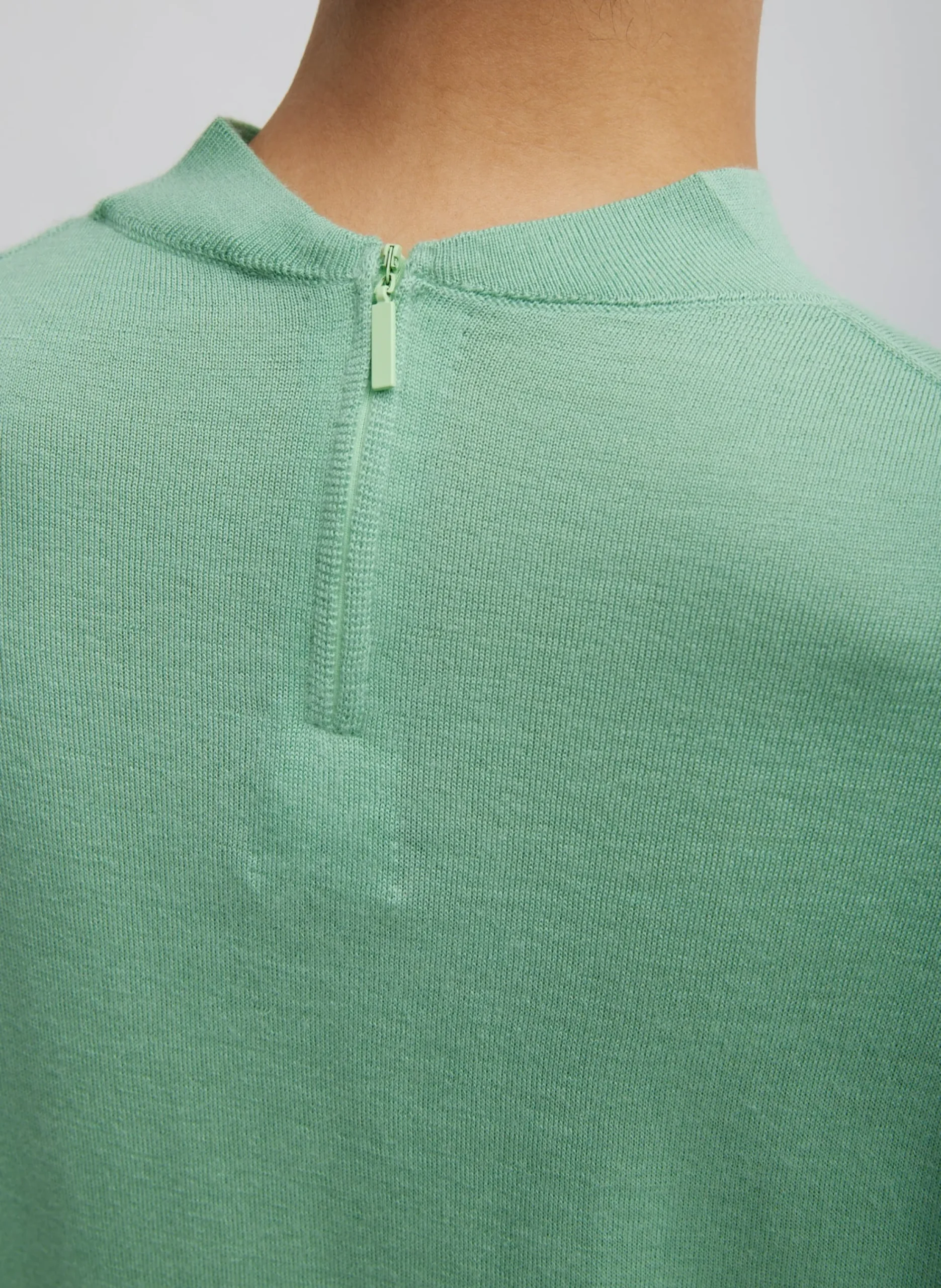 Hot Tibi Cashmere Silk Blend Mock Neck Easy Sweater Green Tea