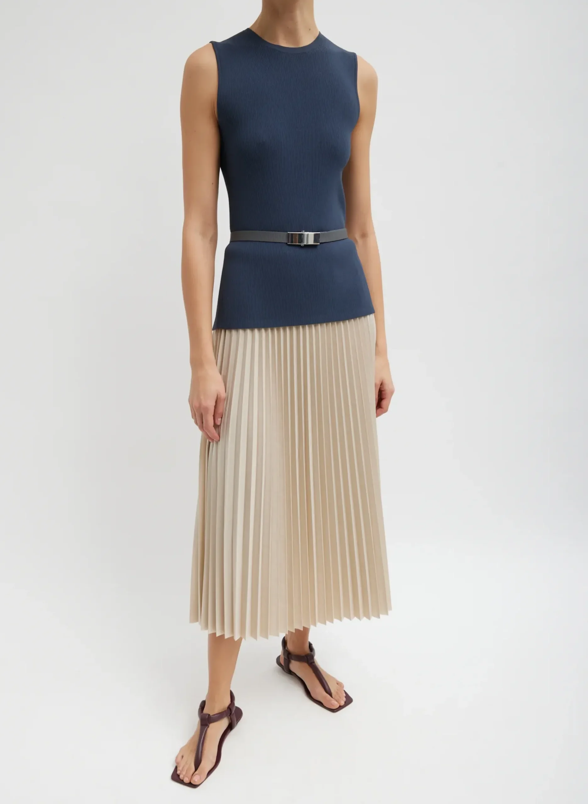 Discount Tibi Italian Sporty Nylon Sunray Pleated Pull On Skirt Ash